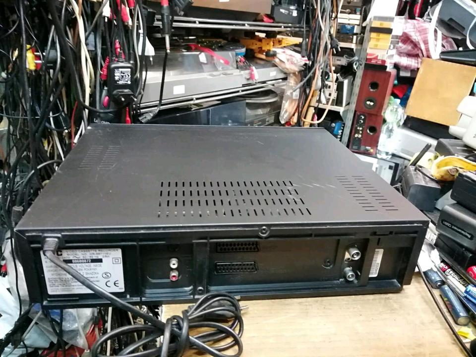 JVC HR*S6711EU, Videorecorder, DEFEKT!!