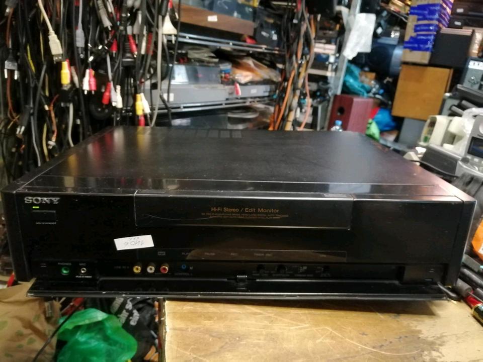 SONY SLV-835VC, Videocassettenrecorder, DEFEKT!!!