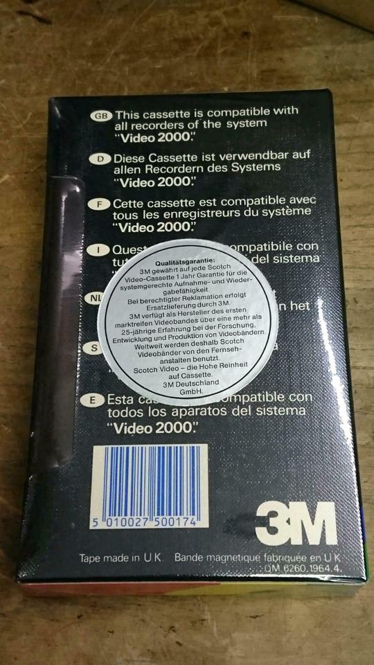 10 SCOTCH Video 2000, Video Compact Cassetten, NEU & OVP!