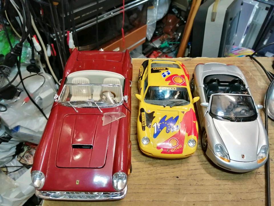 3 Metall-Autos - 1 FERRARI und 2 PORSCHE!!