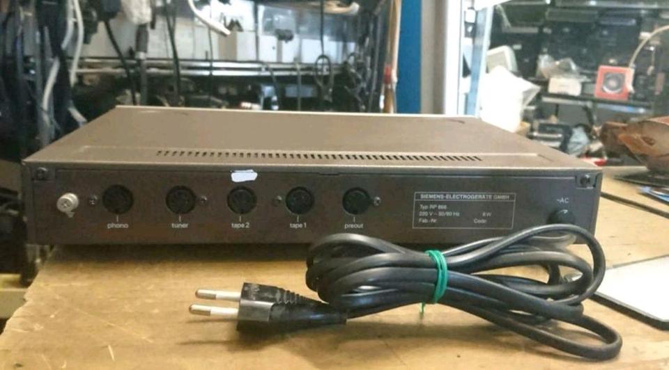 SIEMENS RP 666, Stereo Preamplifier/Vorverstärker