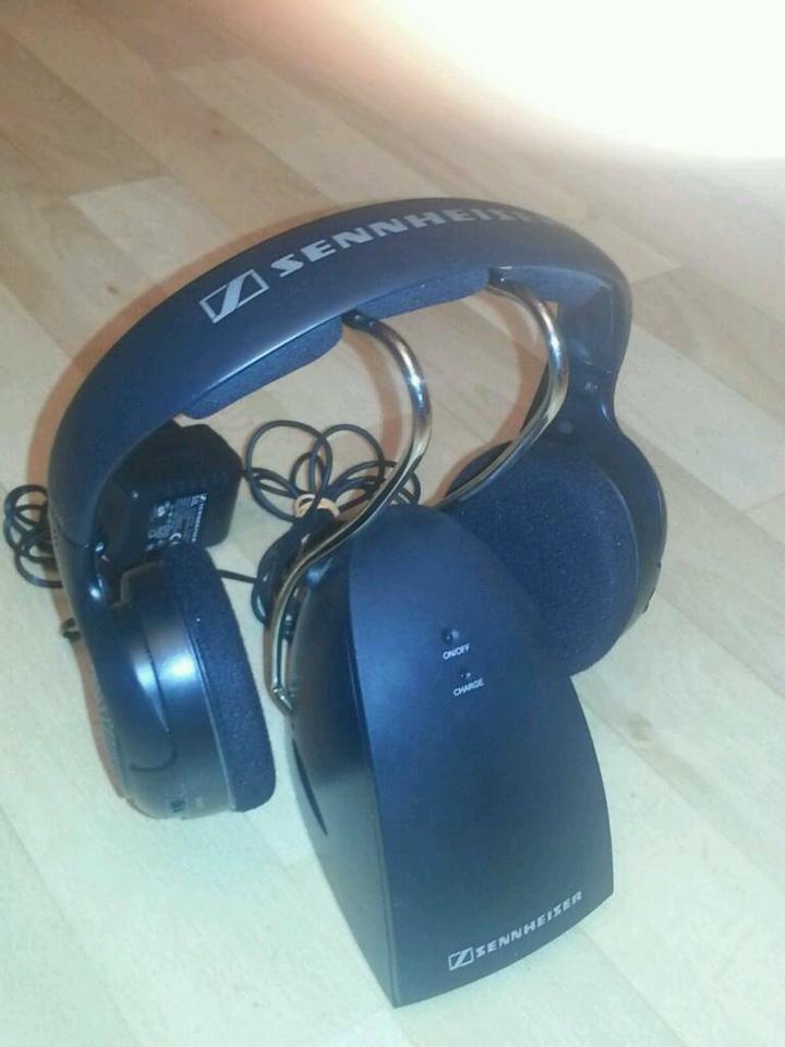 SENNHEISER TR 119 Funkkopfhörer-System mit Zubehör!