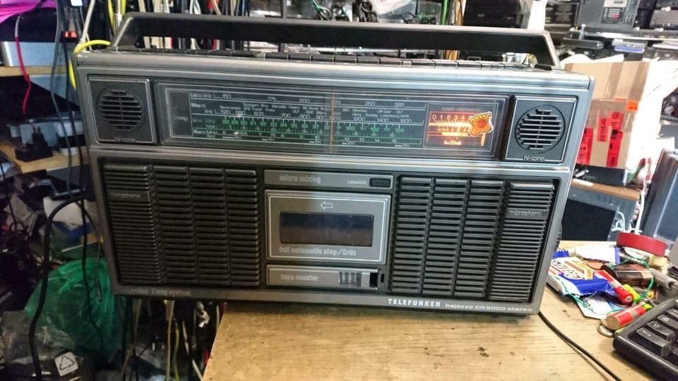 TELEFUNKEN bajazzo CR8000 Stereo, Radio-Cassetten-Recorder