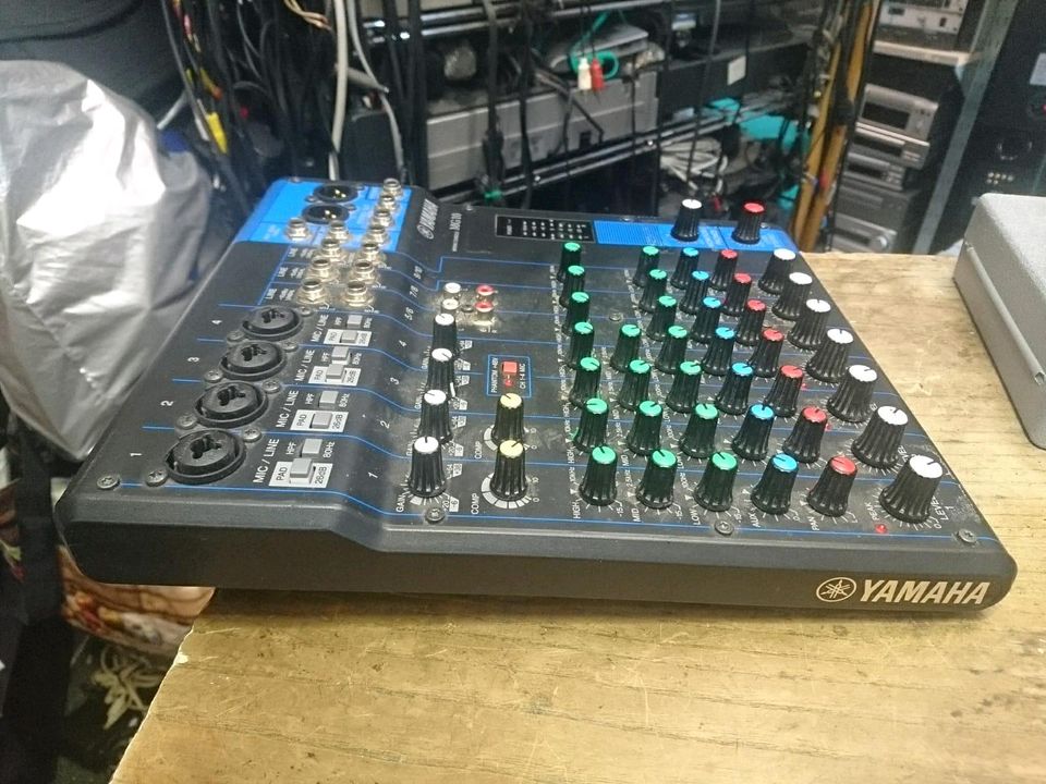 YAMAHA MG10 Mixer mit NEUEN Adapter!!!