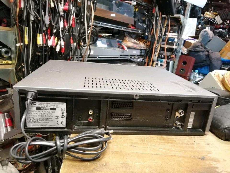 JVC HR-J870EU, Videocassettenrecorder, guter Zustand!!