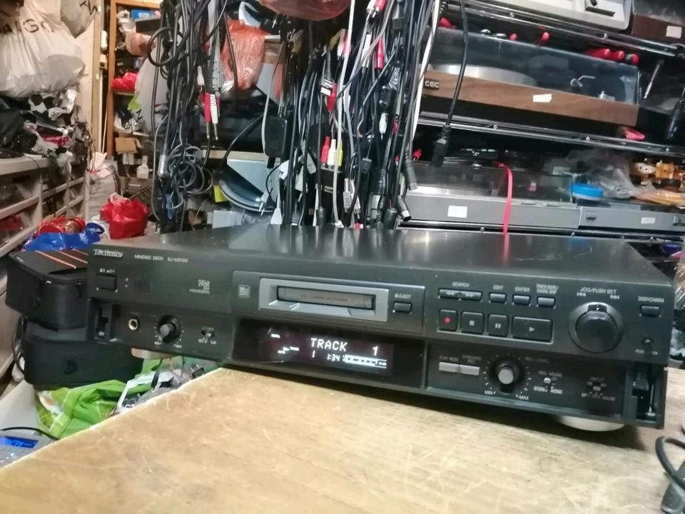 TECHNICS SJ-MD100, Minidisc-Recorder, guter Zustand!!