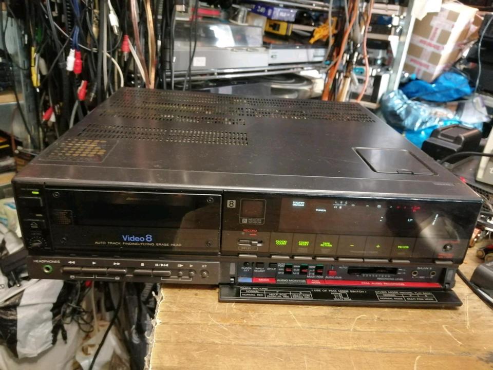 SONY EV-S700ES, Videocassettenrecorder, DEFEKT!!!