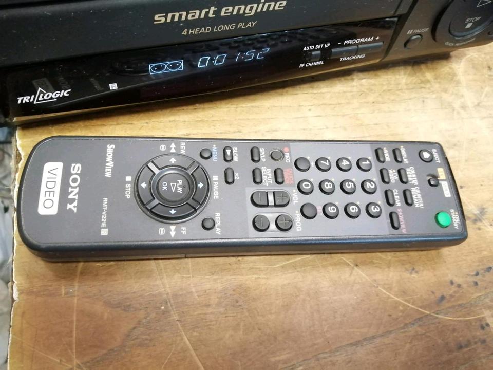 SONY SLV-E430VC, Videocassettenrecorder, guter Zustand!!!