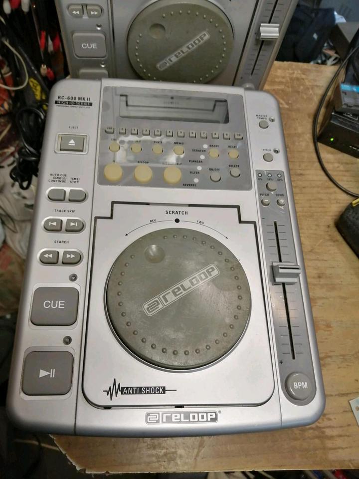 2 RELOOP RC-600 MKII, DJ-CD-Player, DEFEKT!!!