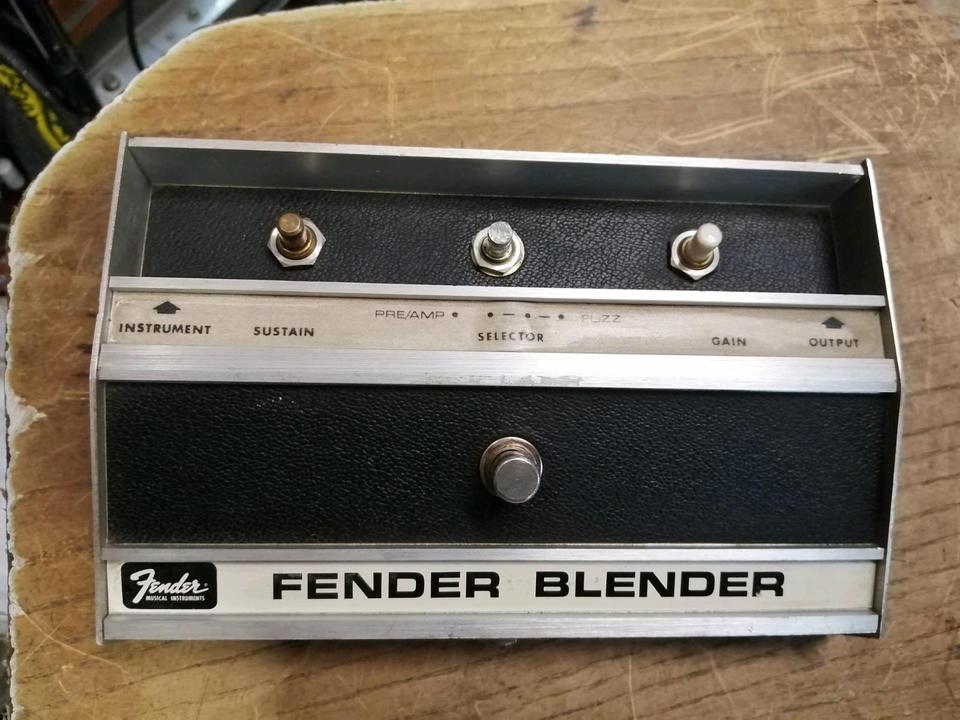 FENDER BLENDER 3 Knopf' 76, Effekt-Gerät OHNE Adapter!!!