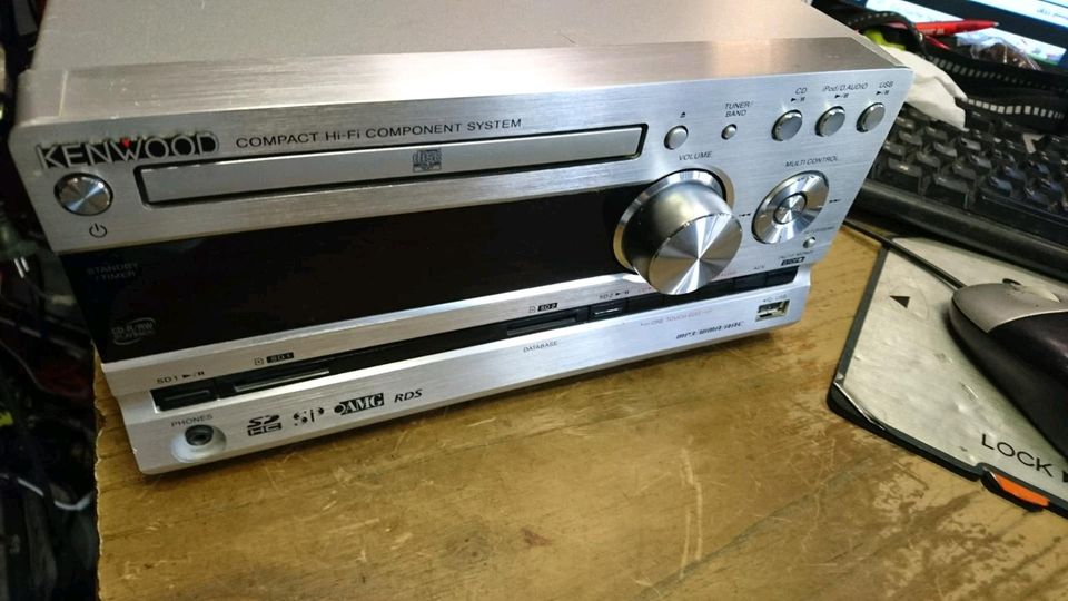 KENWOOD RD-K511USB Compact Disc Stereo System, etwas DEFEKT!!