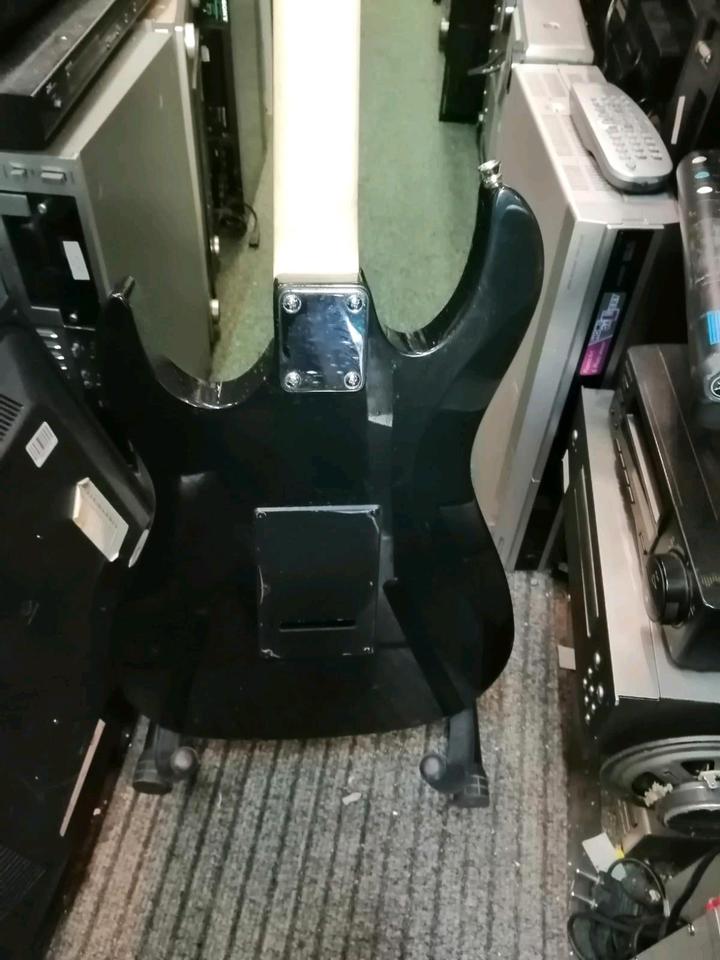 IBANEZ GIO, E-Gitarre, made in China, guter Zustand!!
