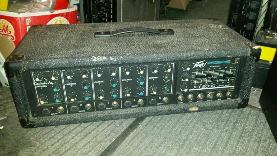 PEAVEY XR500C; Mixer AMP