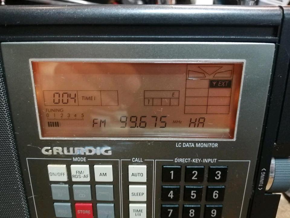GRUNDIG SATELLIT 700, Radio, guter Zustand!!