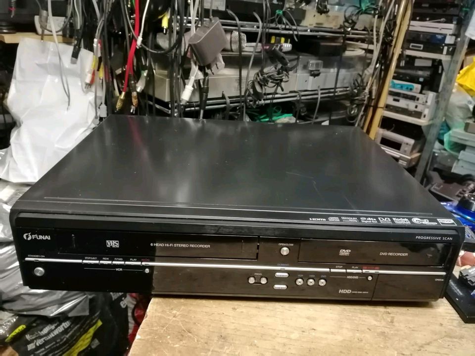 FUNAI TD6D D4413, HDD/DVD/V Videorecorder!!