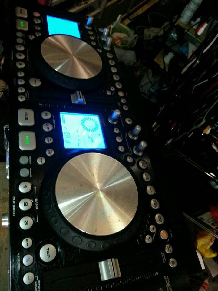 DAP AUDIO 1150 D; Doppel-DJ-CD-Player, etwas DEFEKT!!