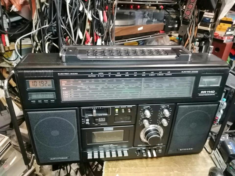 GRUNDIG RR1140 Professional, Radio-Cassetten-Recorder!!