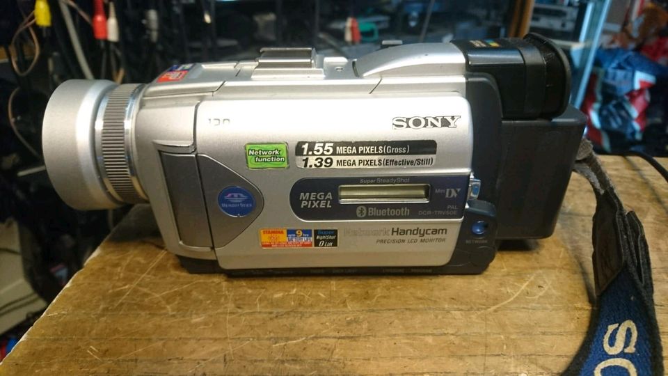 SONY DCR-TRV50E, MiniDV-Videocamera, mit Zubehör!!