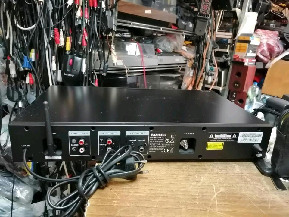 TECHNISAT DigitRadio 143 CD, DEFEKT!!!