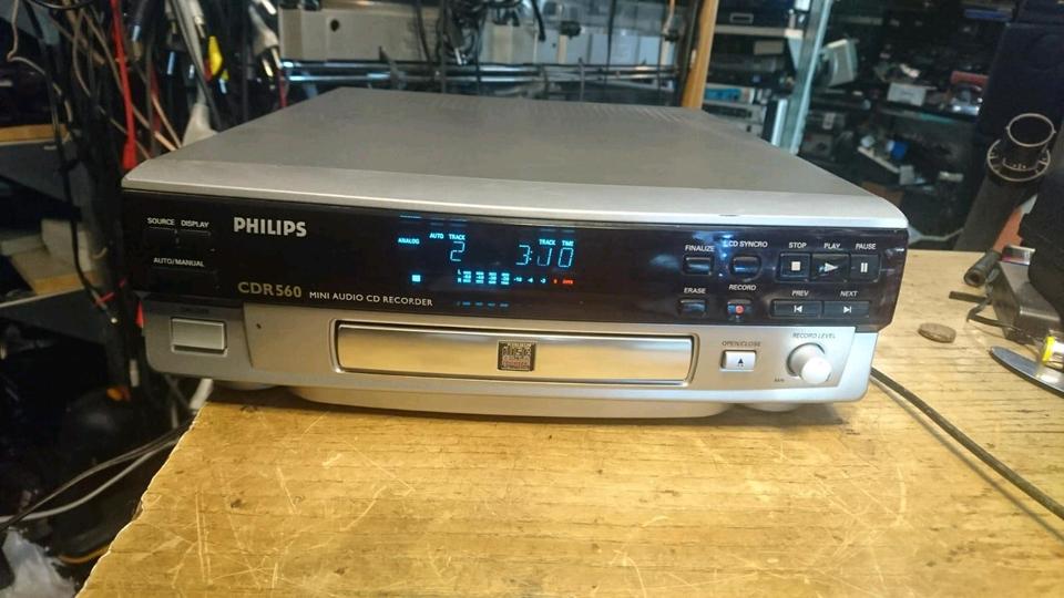 PHILIPS CDR560/00S, CD-Recorder OHNE Fernbedienung!!