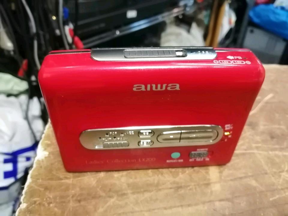 AIWA Ladies Collection LX 200, Walkman, rot, sehr guter Zustand!!