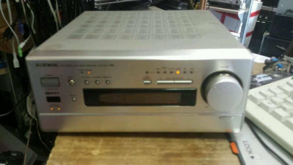 ONKYO R-811RDS; FM/AM Tuner Amplifier