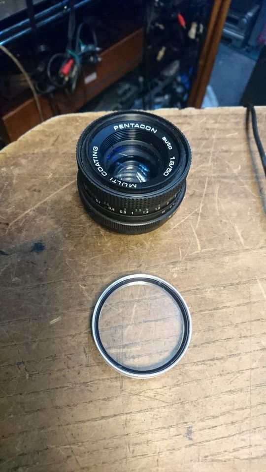 PENTACON auto 1.8/50, Objektiv und einer Linse!