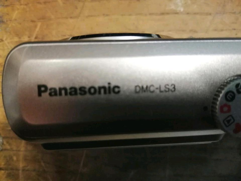 PANASONIC LUMIX DMC-LS3, Digital-Kamera mit Zubehör!!!