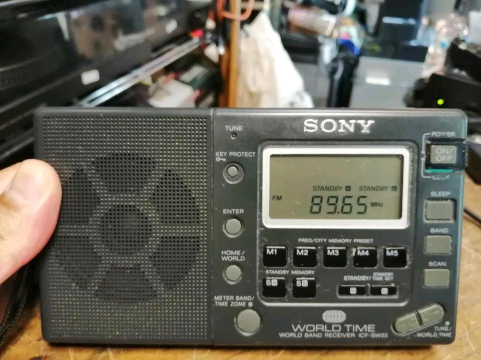 SONY ICF-SW33 World Time, Radio, guter Zustand!!