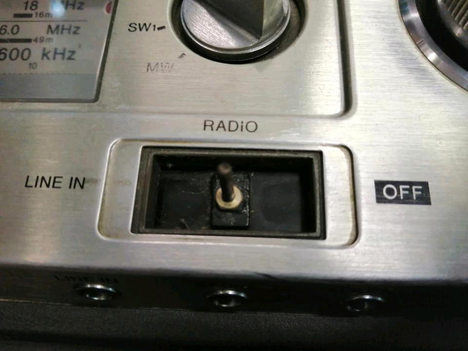 SONY CF-570S, Stereo Radio-Cassetten-Recorder, etwas DEFEKT!!