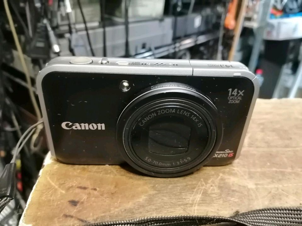 CANON PowerShot SX210 IS, Digital-Kamera mit Zubehör!!