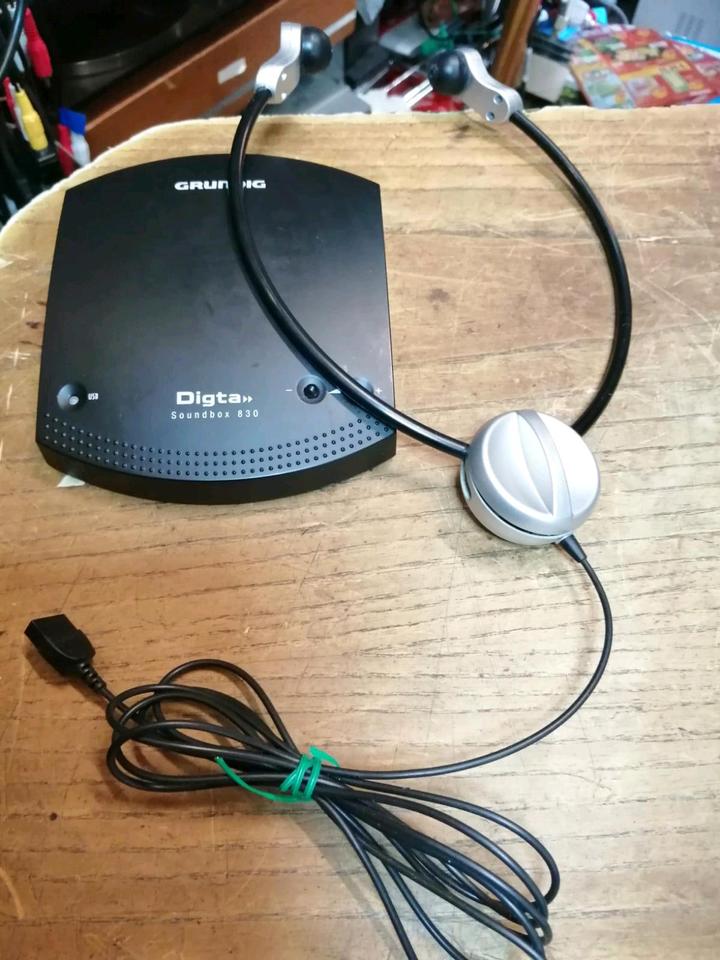 GRUNDIG Digta Soundbox 830, Mit GRUNDIG - Kopfhörer!