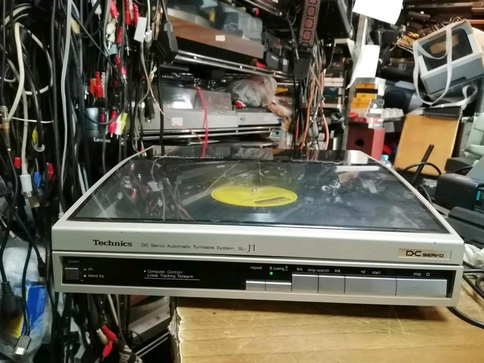 TECHNICS SL-J1 Plattenspieler, mit Original-Nadelsystem!!