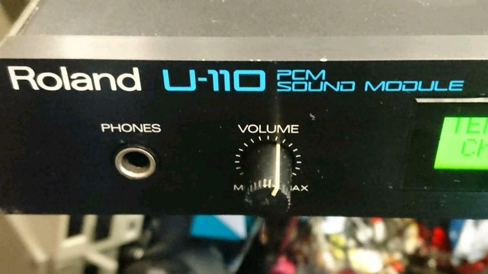 ROLAND U-110 PCM Sound Module