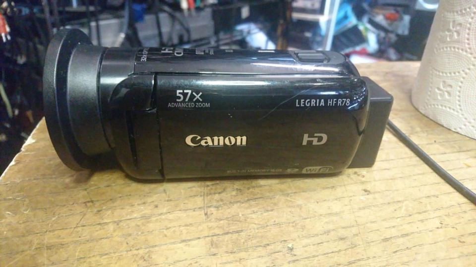 CANON LEGRIA HF R78, Videocamera mit Zubehör, OHNE Speicherkarte!