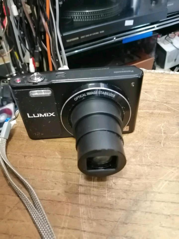 PANASONIC DMC-SZ10, Digital-Kamera mit Zubehör!!