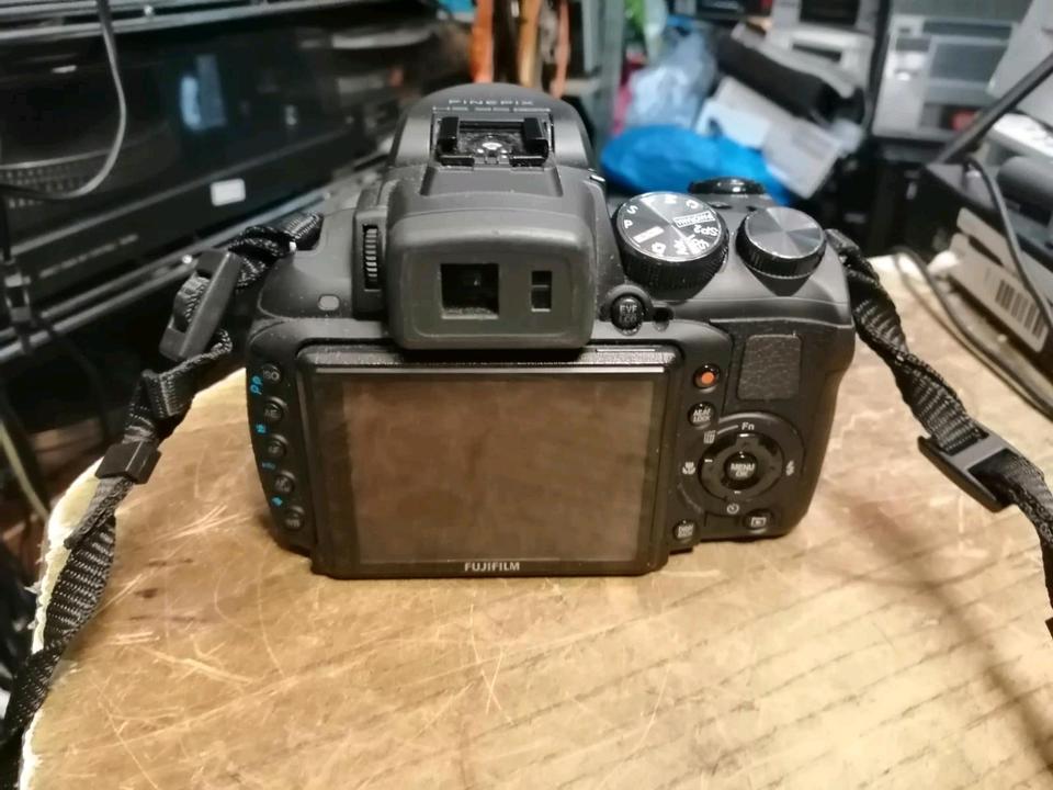 FUJIFILM FINEPIX HS35EXR, Digital-Kamera mit Zubehör!!