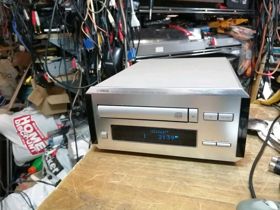 YAMAHA CDX-E100, CD-Player OHNE Fernbedienung!!!