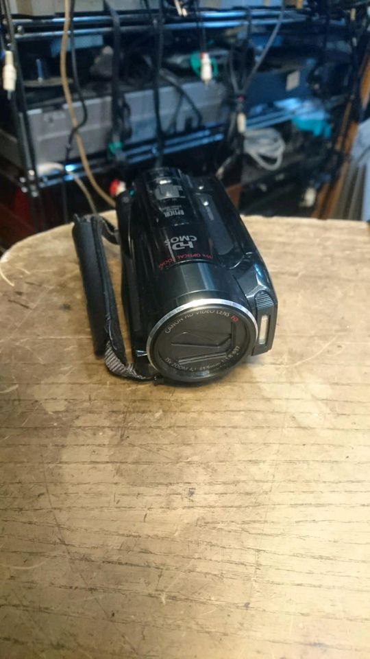 CANON LEGRIA HF M307 E, Videocamera mit Zubehör!!