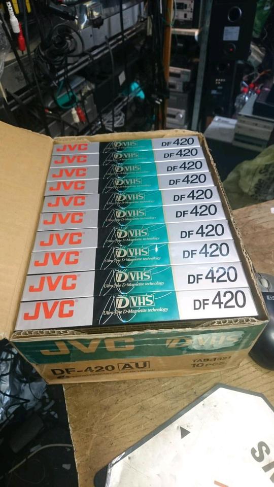 JVC DF-420 D-VHS Digital Videocassetten, 1 Karton/10 Stück - NEU!