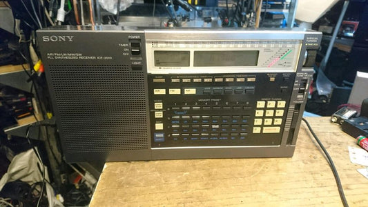 SONY ICF-2010, PLL Synthesized Receiver/Radio