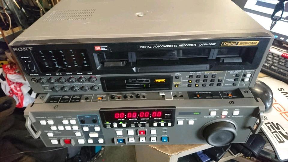 SONY DVW-500P, Digital Videocassettenrecorder, etwas DEFEKT!!