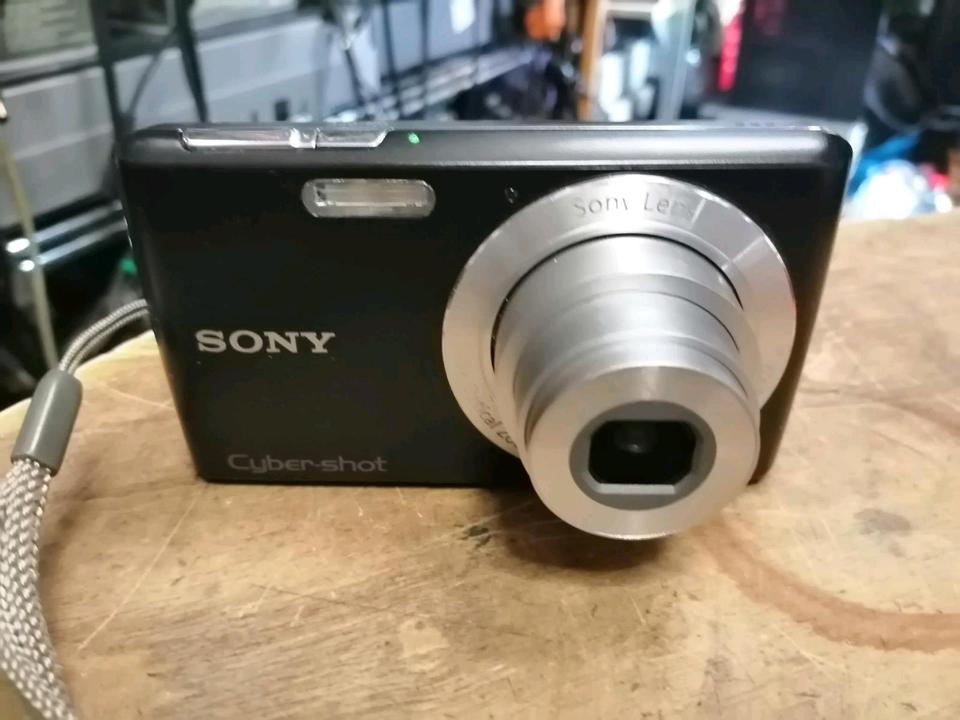 SONY SteadyShot DSC-W620, Digital-Kamera mit Zubehör!!