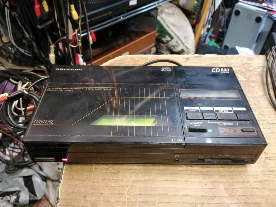GRUNDIG CD 500 prisma, CD-Player, guter Zustand!!