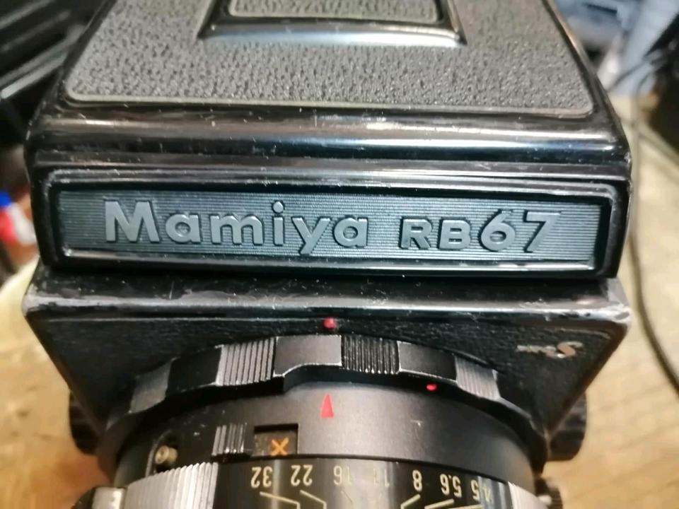 MAMIYA RB67, Analog-Kamera + Objektiv MAMIYA 1:4,5!!