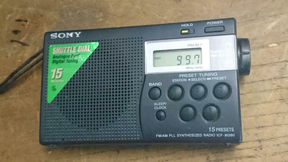 SONY ICF-M260, kleines Radio, FM/AM PLL Synthesized