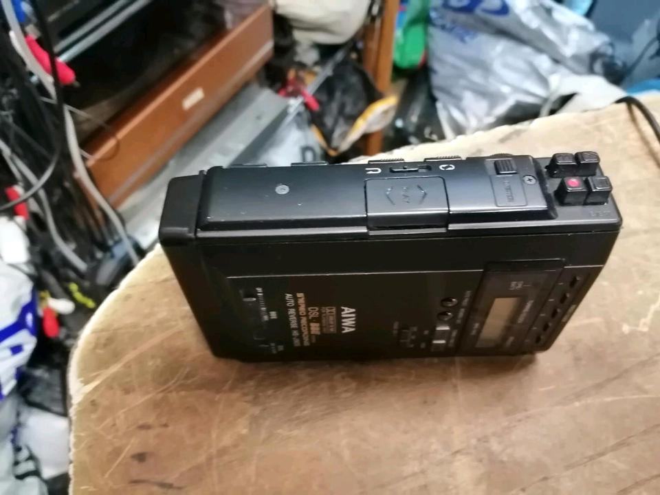 AIWA HS-J505, Walkman mit Batterie-Fach, DEFEKT!!!