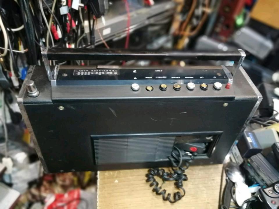 GRUNDIG Satellit Transistor 6001, Radio!!