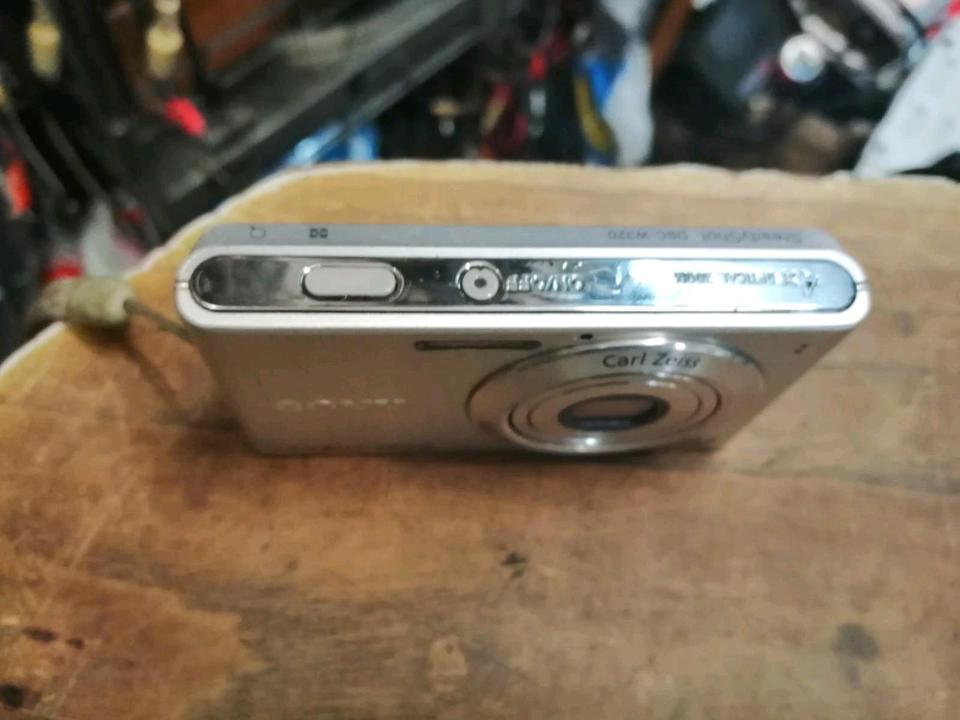 SONY SteadyShot DSC-W320, Digital-Kamera mit Zubehör!!!