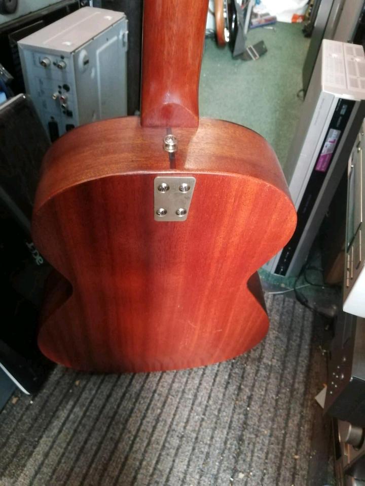 FRAMUS "Built in the heart of the Bavaria! Gitarre!!